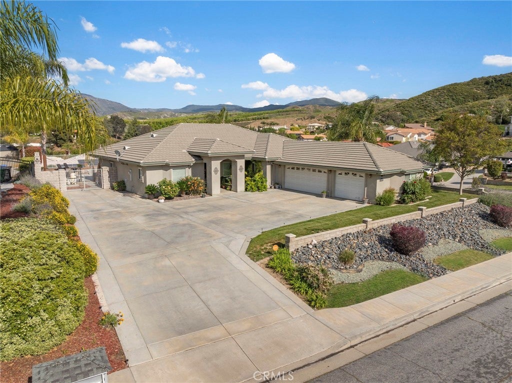 Photo of Listing #SW25036586