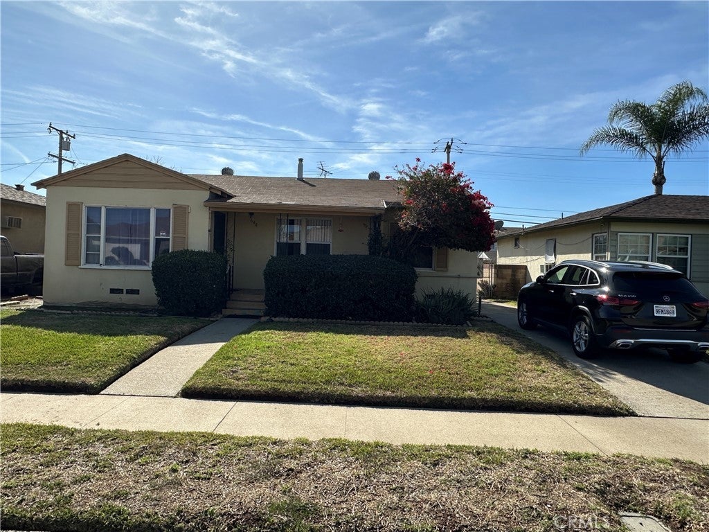 Photo of Listing #SR25035976