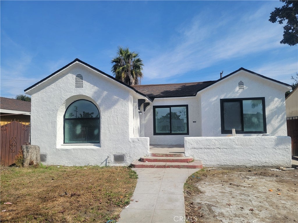 Photo of Listing #DW25036596