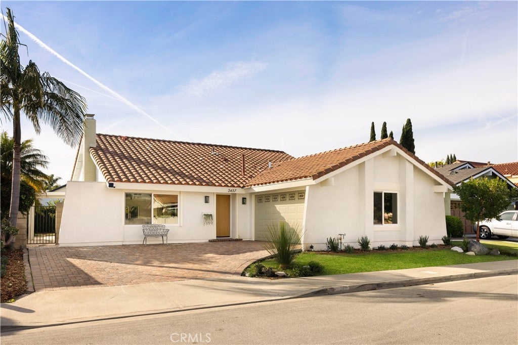 Photo of Listing #NP25036752