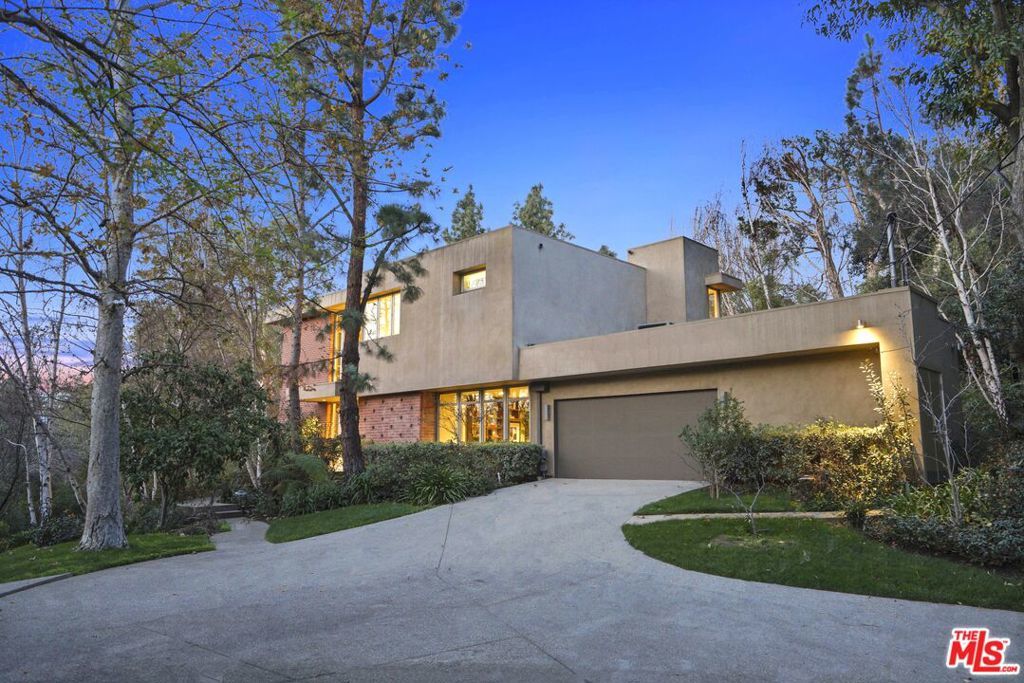 Photo of Listing #24473787