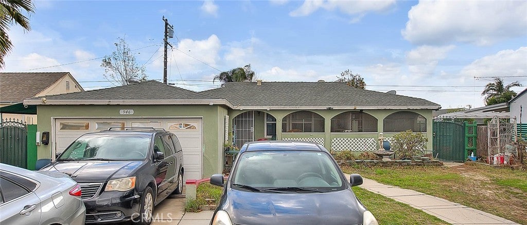 Photo of Listing #IV25036955