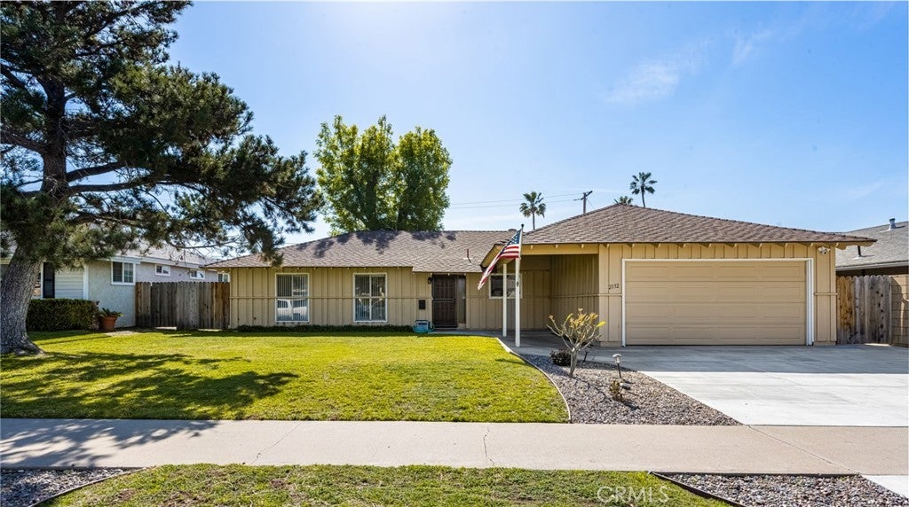 Photo of Listing #PW25036364