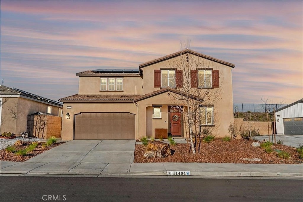 Photo of Listing #IV25037375