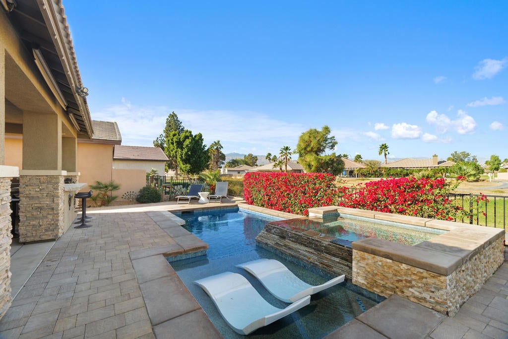 Photo of Listing #219125078DA