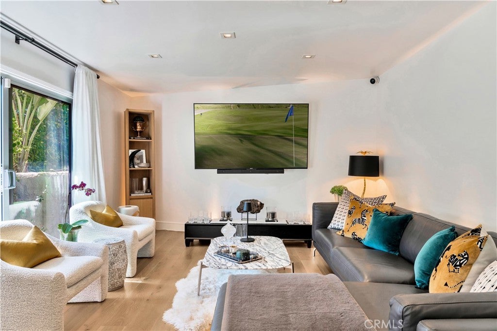 Photo of Listing #PW25033287