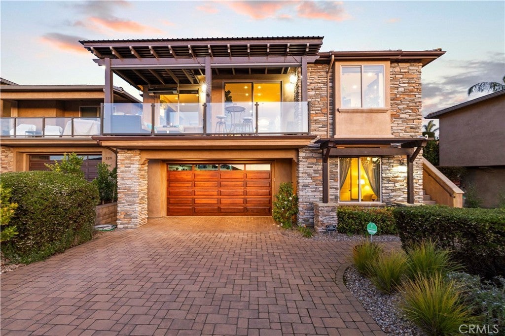 Photo of Listing #SR25037391