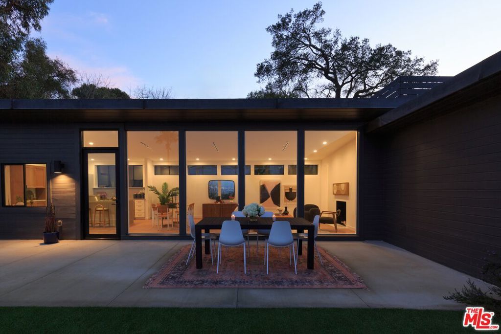 Photo of Listing #25500555