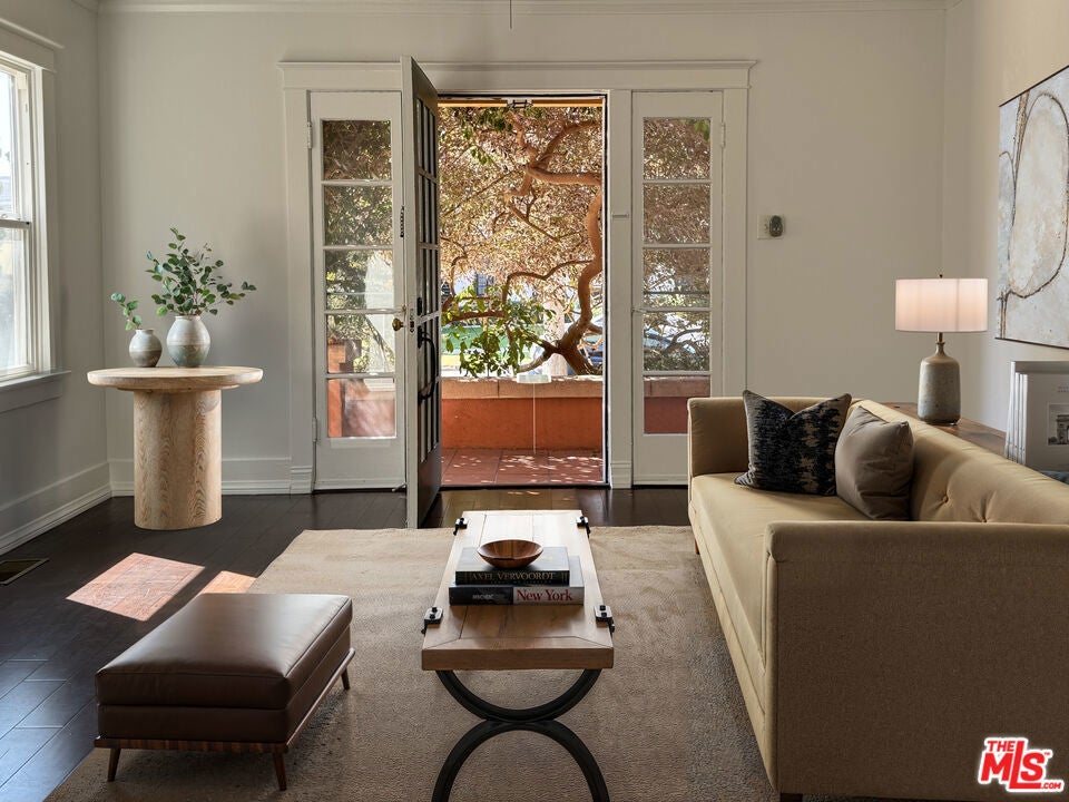 Photo of Listing #25494279