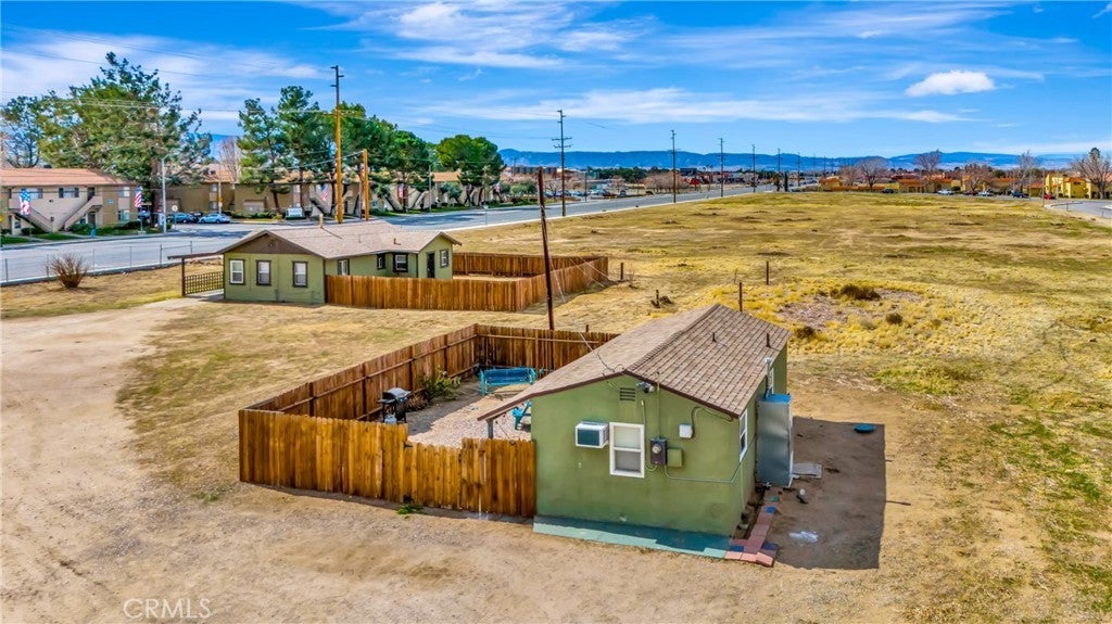 Photo of Listing #SR25037756