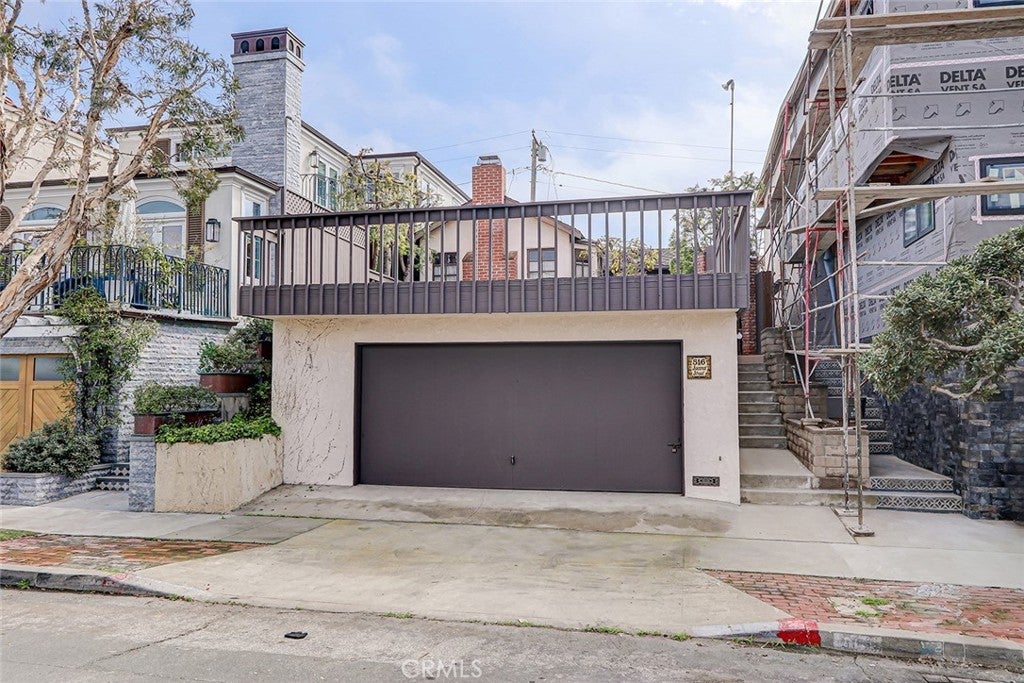 516 2nd Street