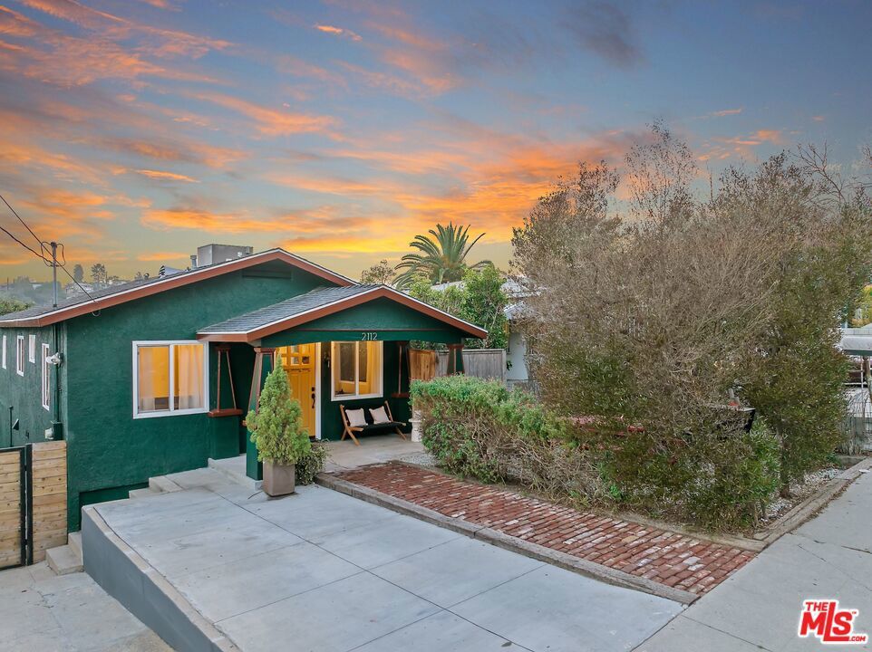 Photo of Listing #25495225