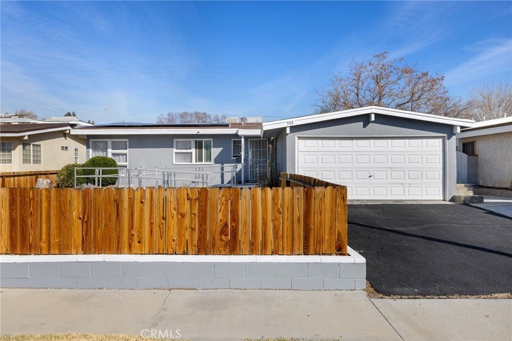 Photo of Listing #SR25036848