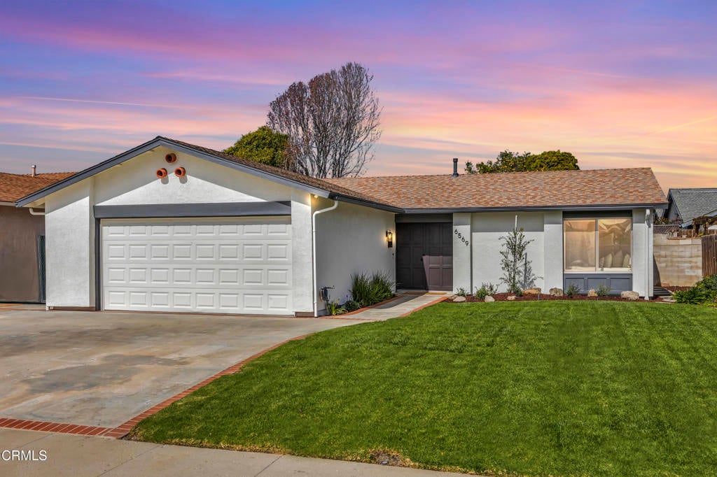 Photo of Listing #V1-28225