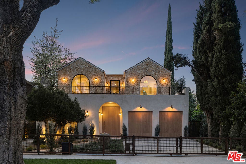 Photo of Listing #25499333