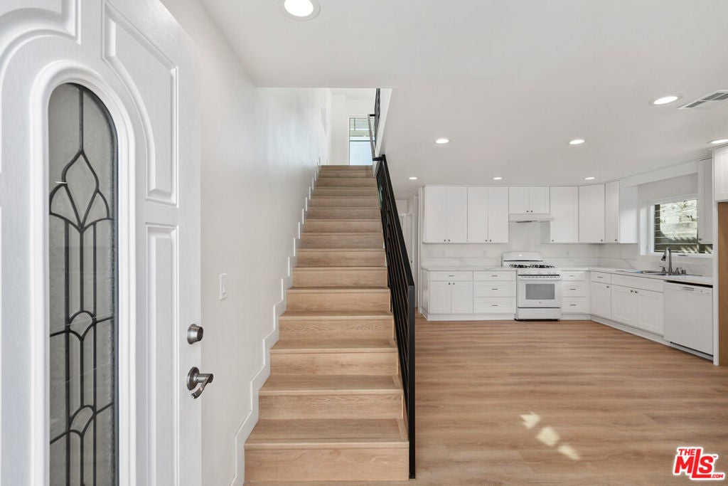 Photo of Listing #25501035