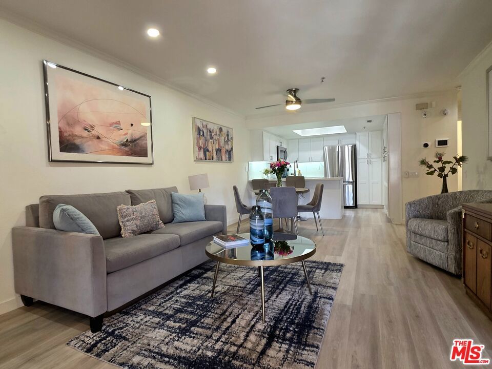 Photo of Listing #25501065