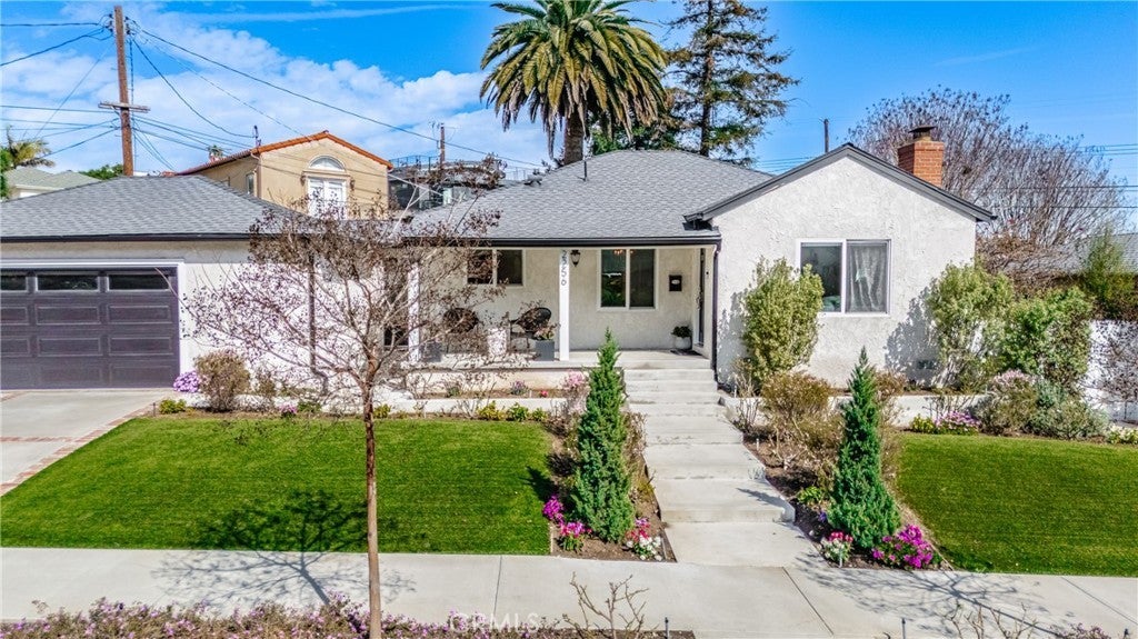 Photo of Listing #SB25038480