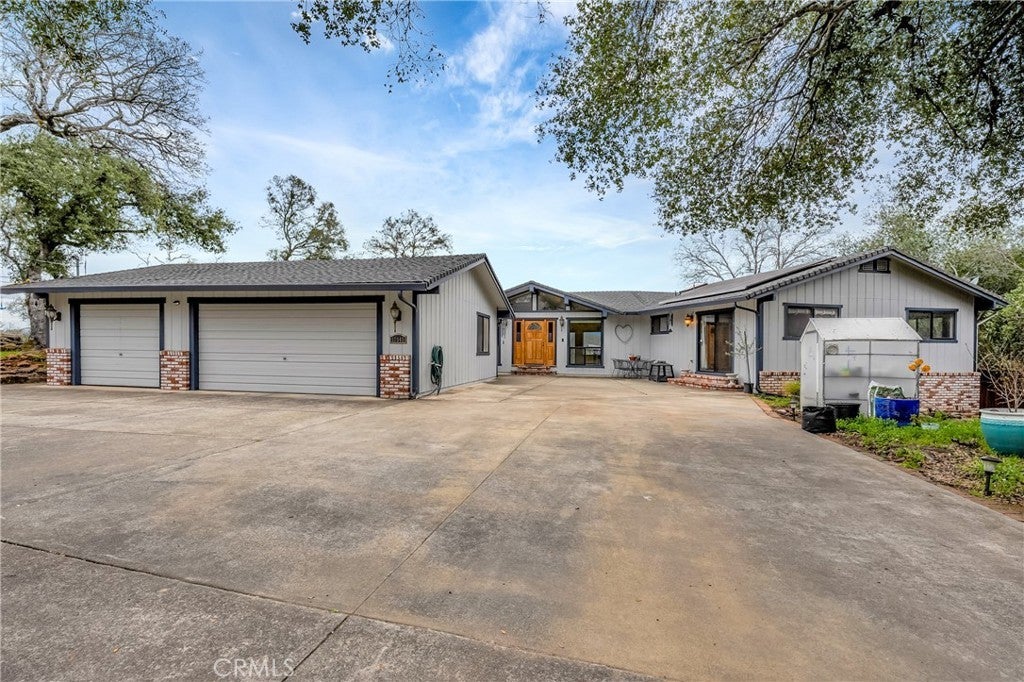 Photo of Listing #LC25038640