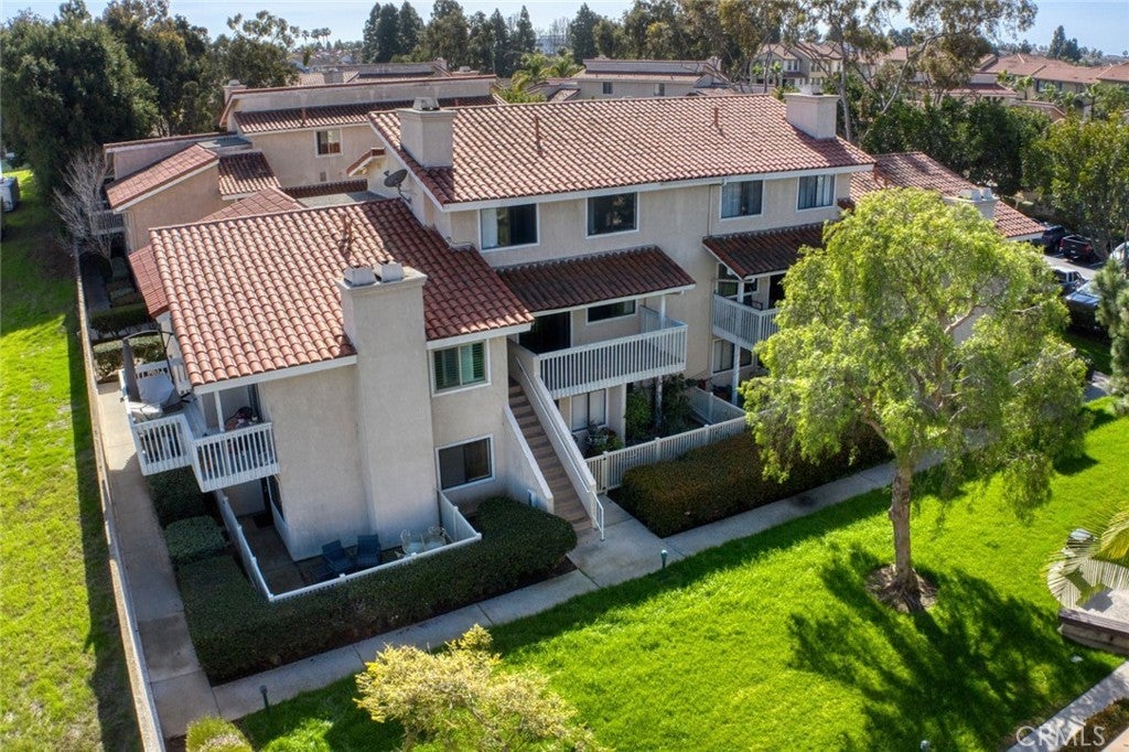 Photo of Listing #OC25033092