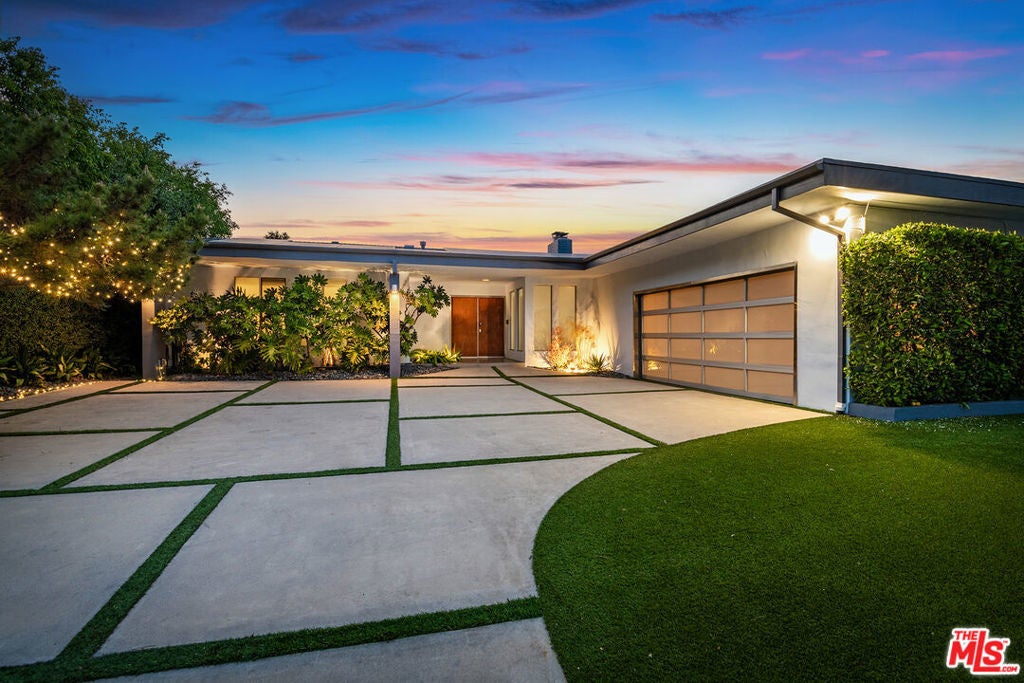 Photo of Listing #25500651