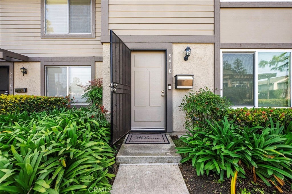 Photo of Listing #OC25037245