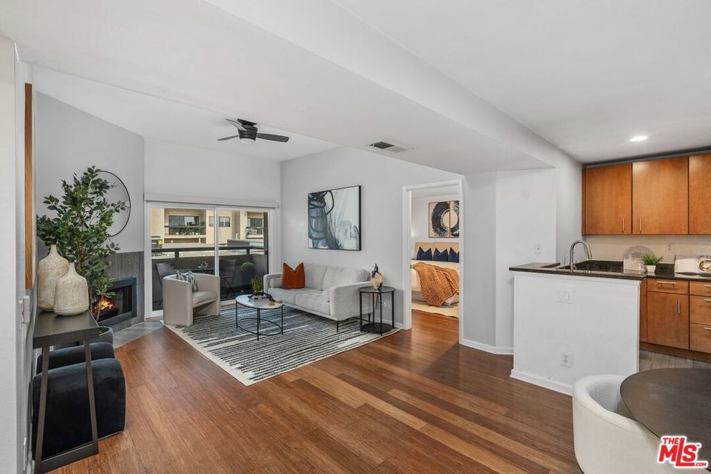 Photo of Listing #25501537