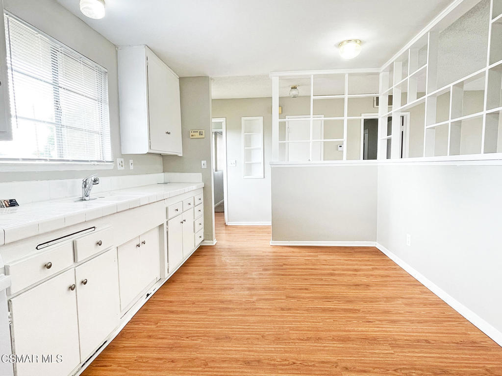 Photo of Listing #225000872