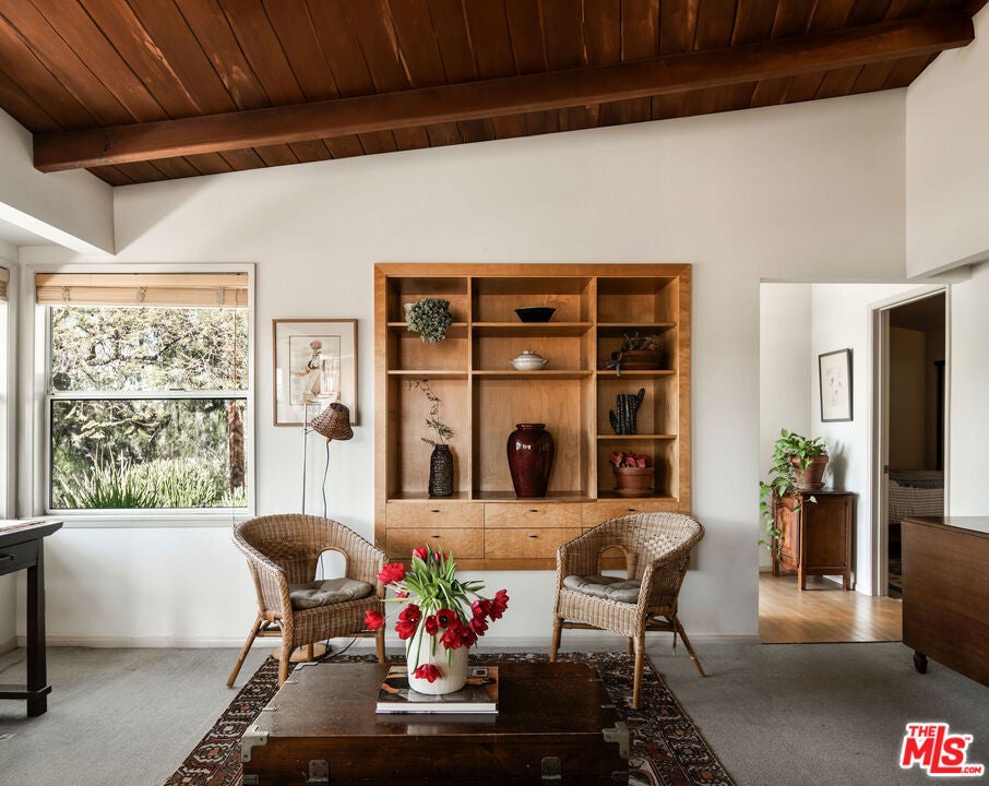 Photo of Listing #25499955