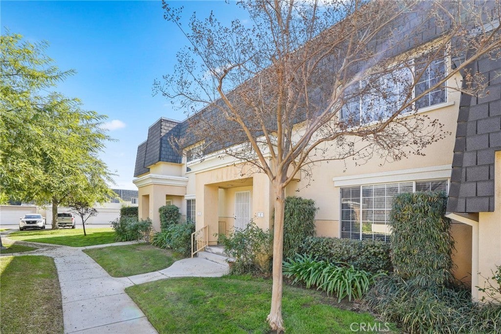 Photo of Listing #SR25039113