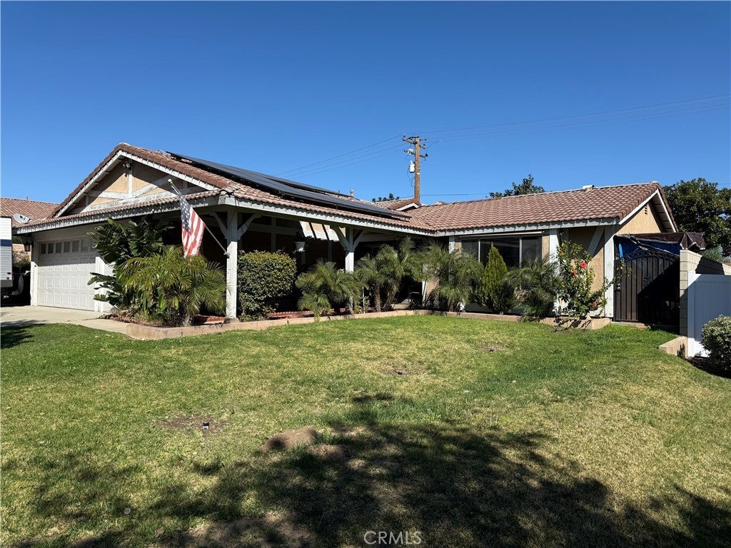 Photo of Listing #IV25039265