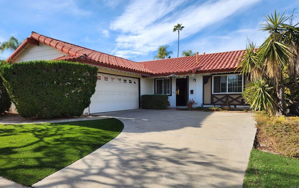 Photo of Listing #PTP2501365