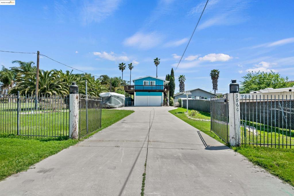 Photo of Listing #41086839