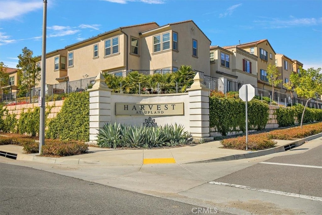 Photo of Listing #CV25039389