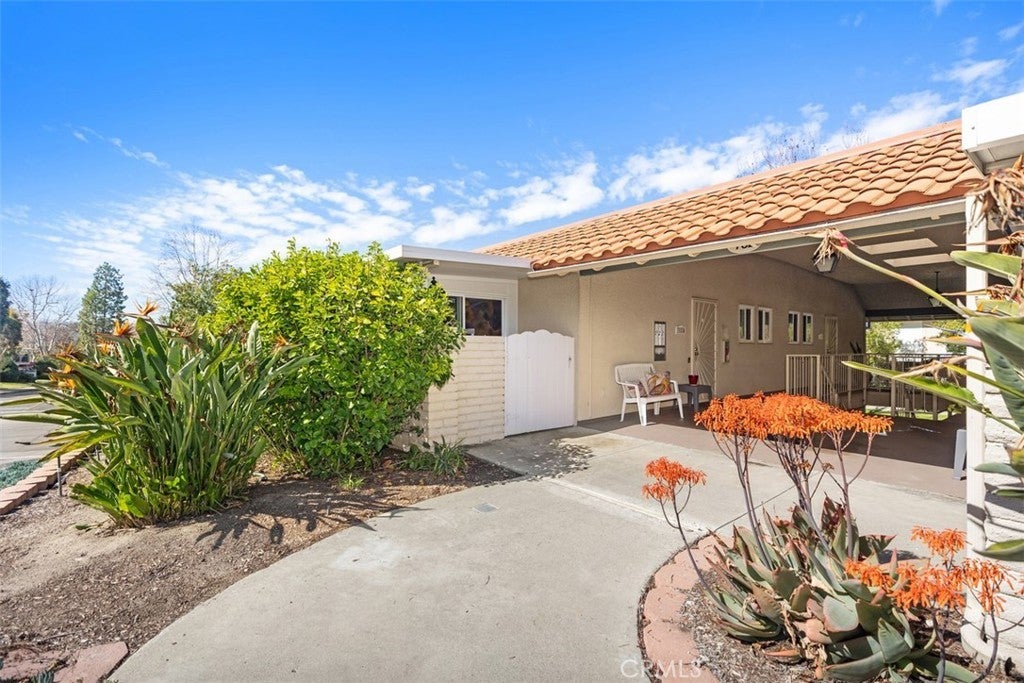 Photo of Listing #OC25039561