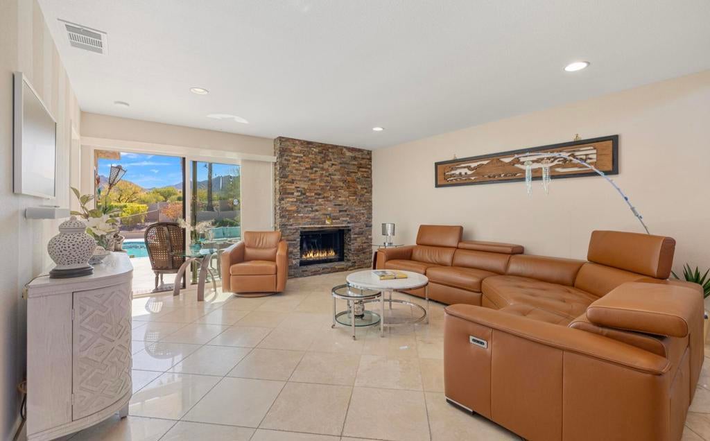 48962 Canyon Crest Lane, Palm Desert