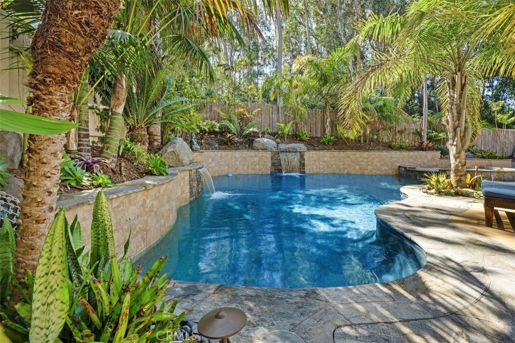 Photo of Listing #PW25038979