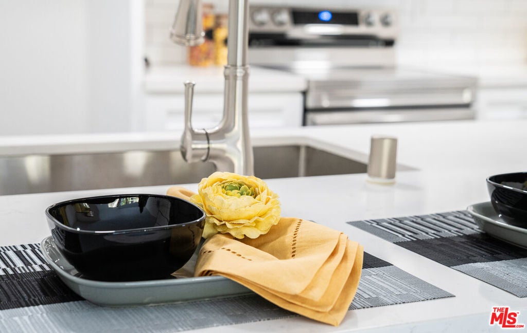 Photo of Listing #25501915