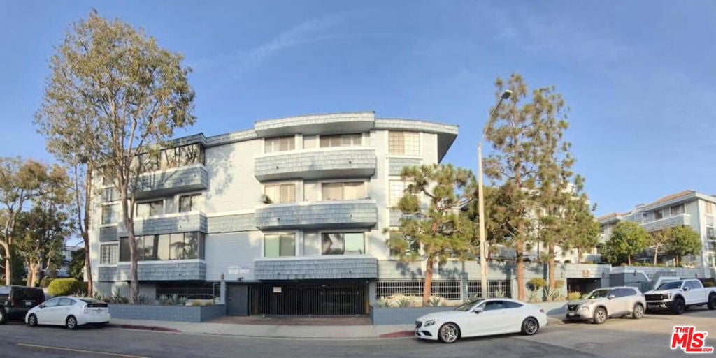 Photo of Listing #25500543