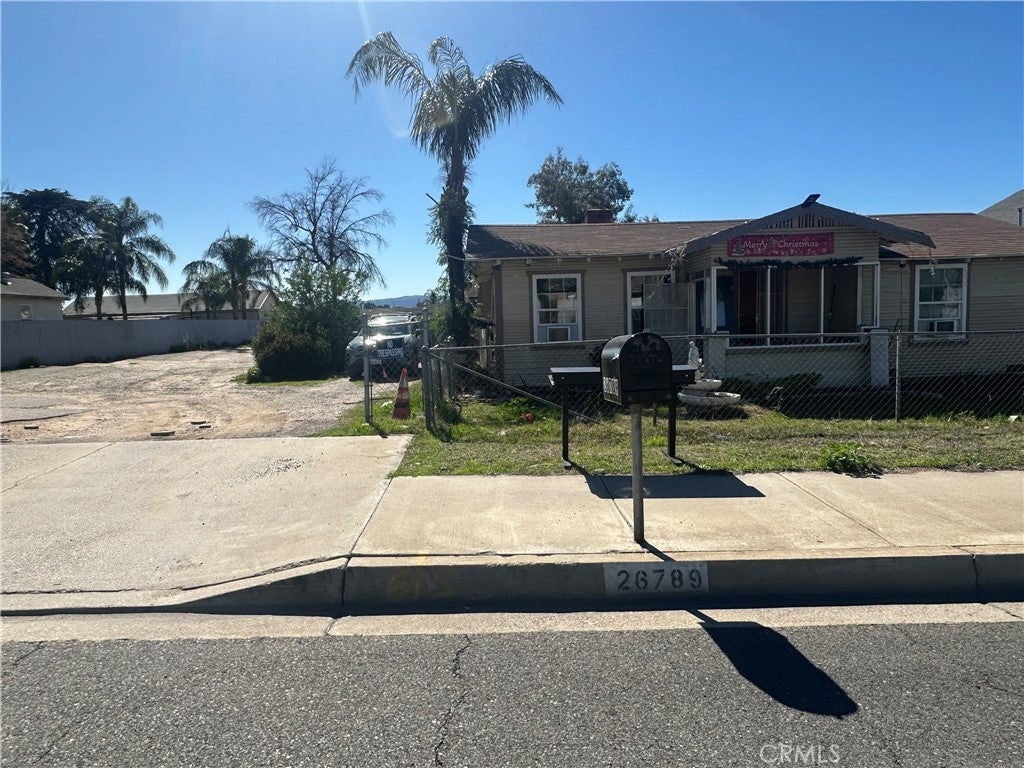 Photo of Listing #IV25039813