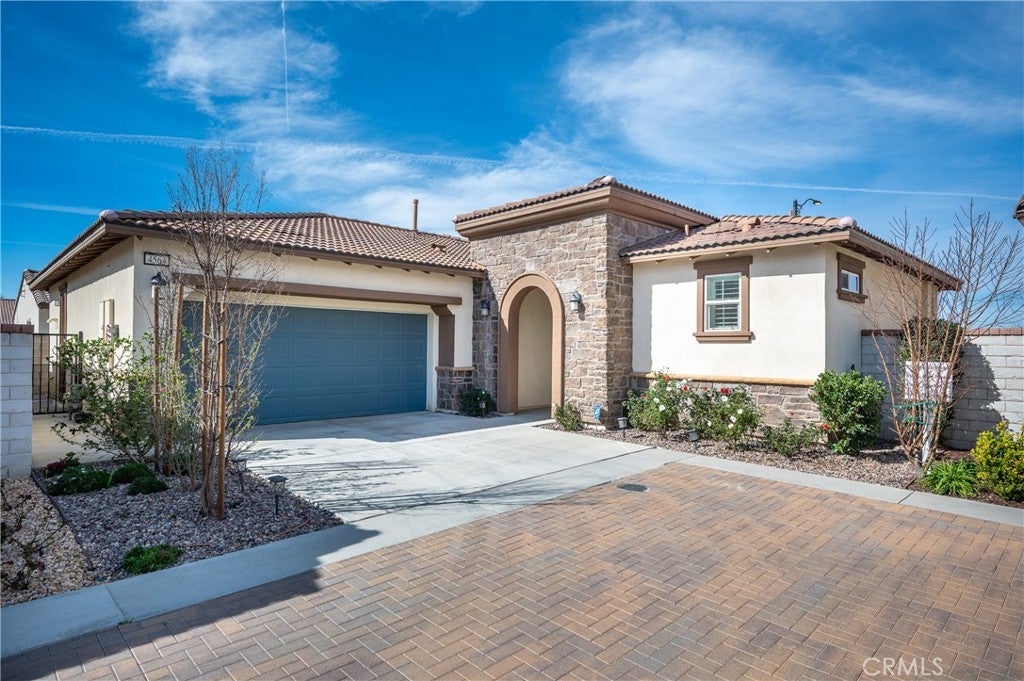 Photo of Listing #SW25039889