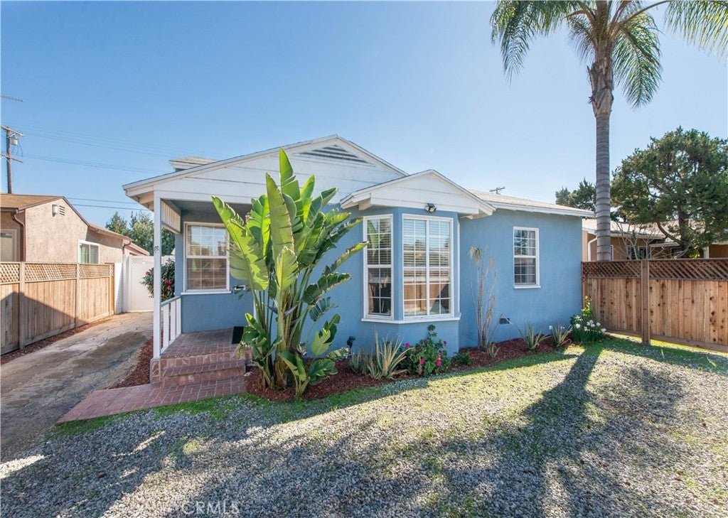 Photo of Listing #SR25040045