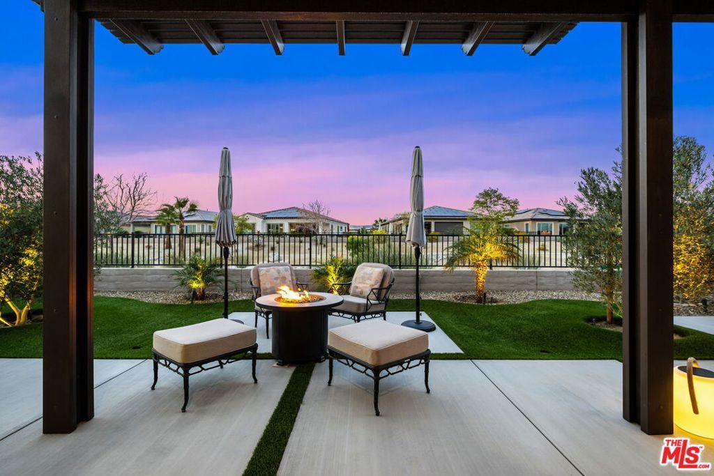 64 Cabernet, Rancho Mirage