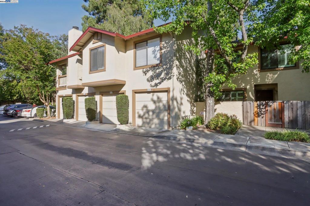 Photo of Listing #41086962