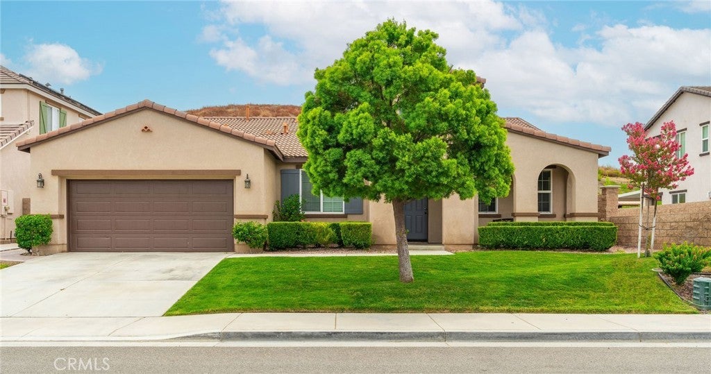 Photo of Listing #SR25040069