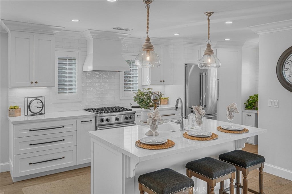 Photo of Listing #OC25040357