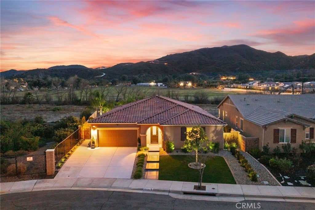 Photo of Listing #SW25036365