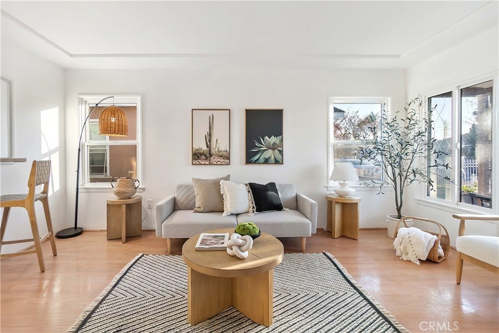 Photo of Listing #DW25032557