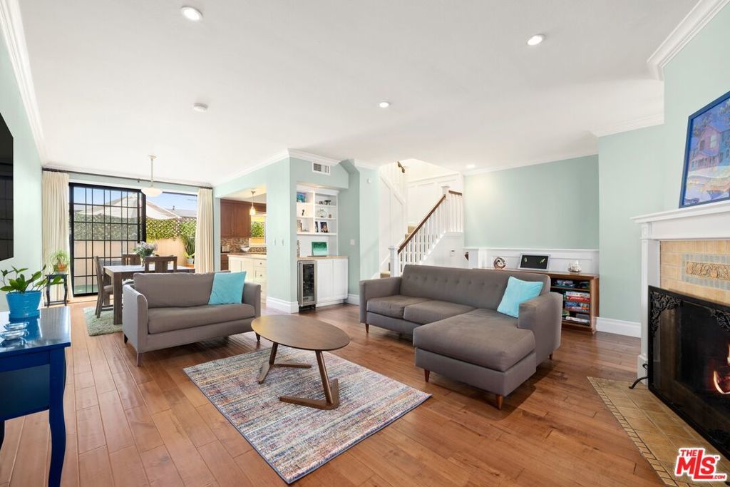 Photo of Listing #25501927