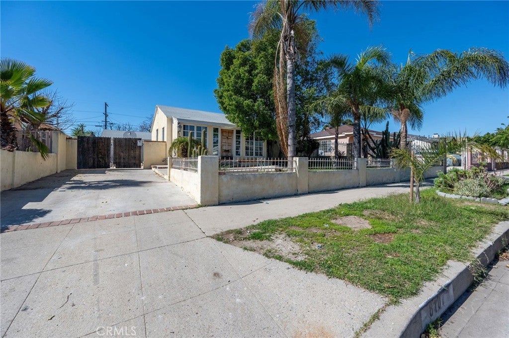 Photo of Listing #DW25041418